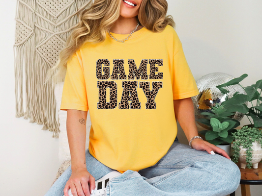 Game Day Gold Graphic Short Sleeved Top