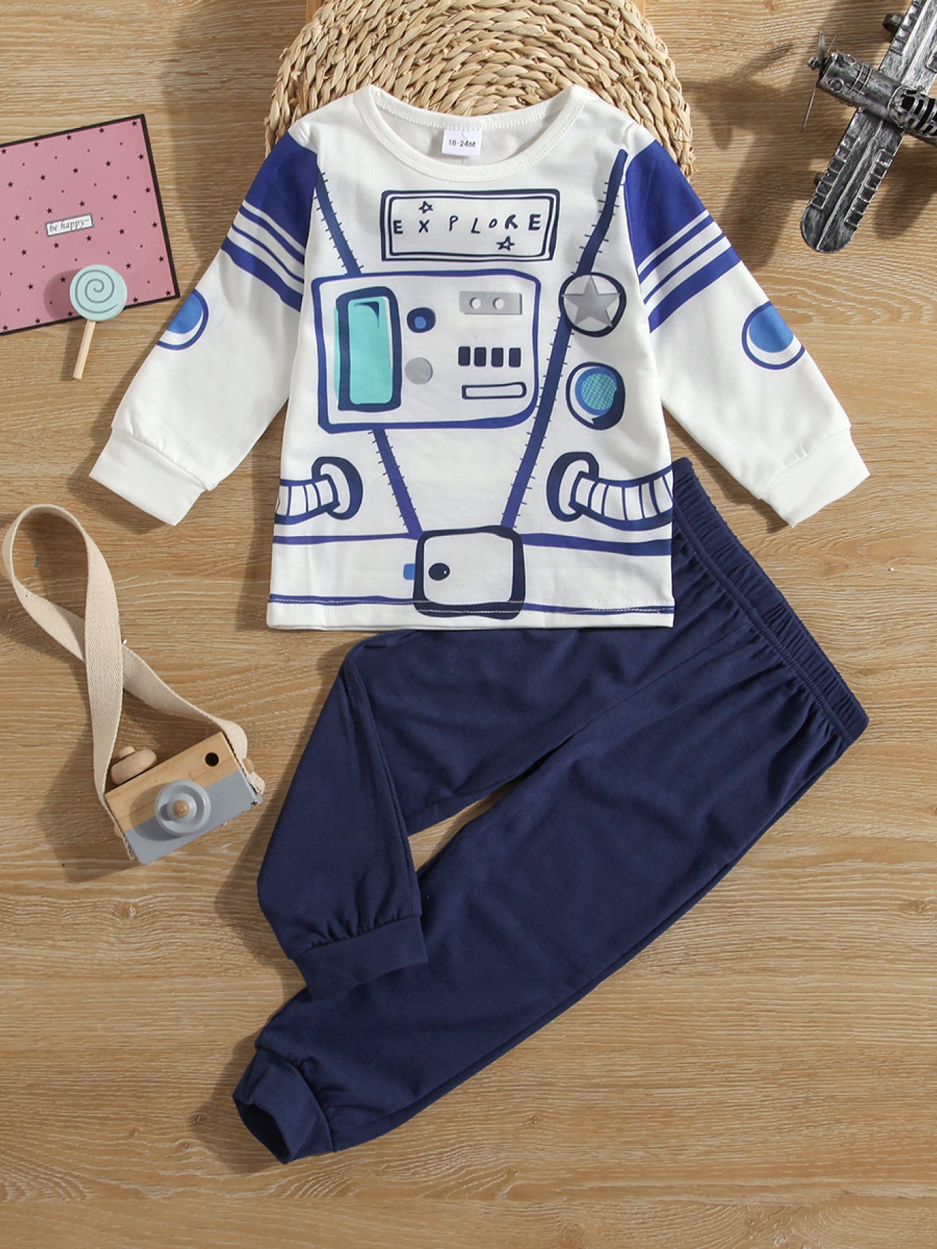 Kids EXPLORE T-Shirt and Elastic Waist Pants Set