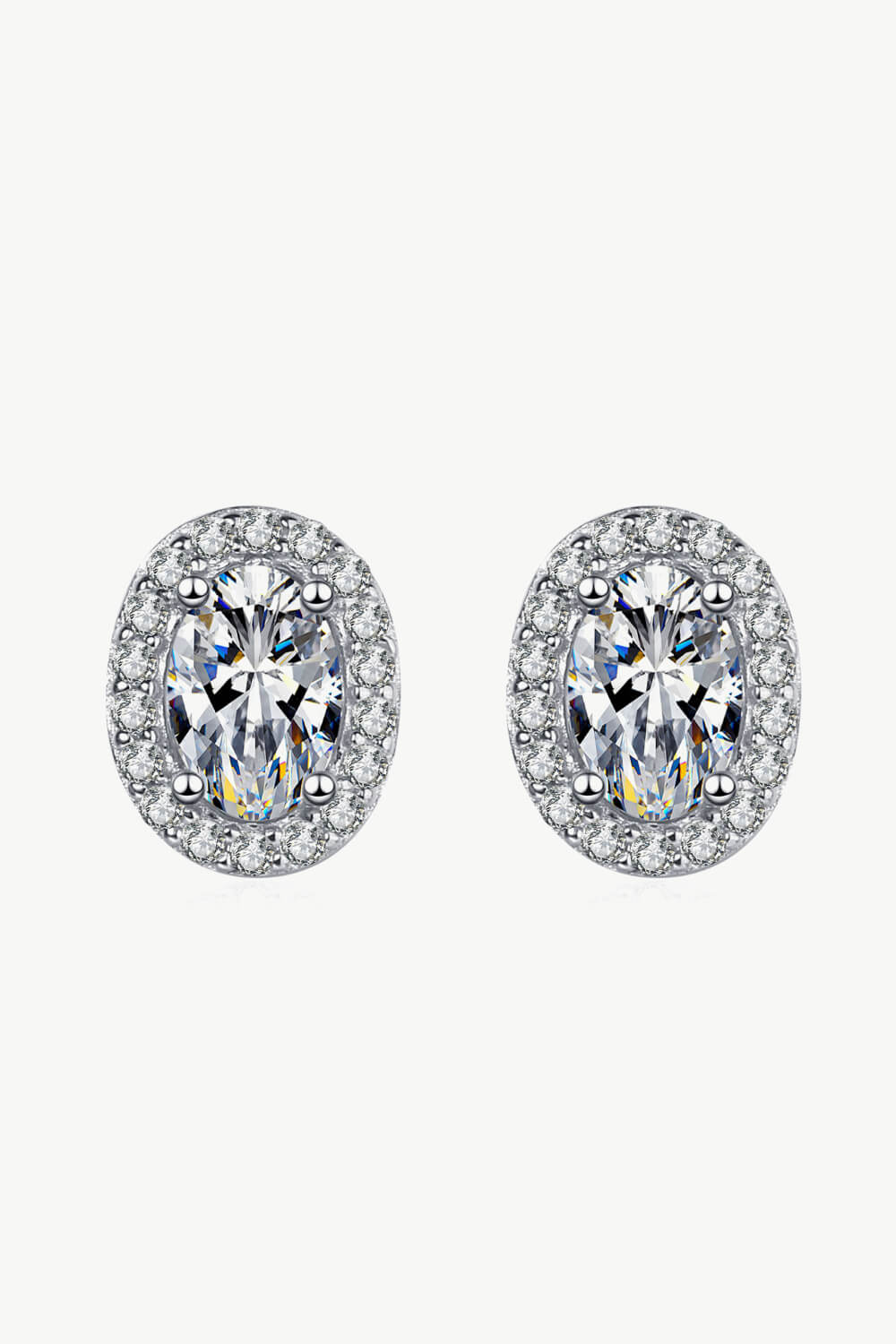 Future Style 1 Carat Moissanite Stud Earrings